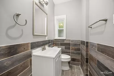 2608 E 74th Place, Chicago, IL 60649 - Photo 16