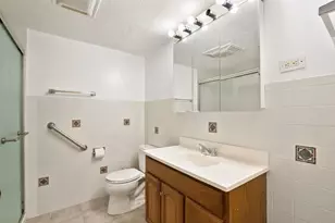 6220 N Ridge Ave, Chicago, IL 60660 - Photo 10