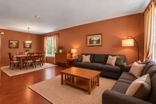 115 E Meadow Dr, Cortland, IL 60112 - Photo 2