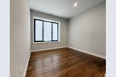 5209 N Milwaukee Avenue #2, Chicago, IL 60630 - Photo 4