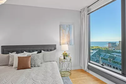 60 E Monroe Street #2203, Chicago, IL 60603 - Photo 12