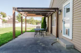 501 Newcastle Dr, Mackinaw, IL 61755 - Photo 46