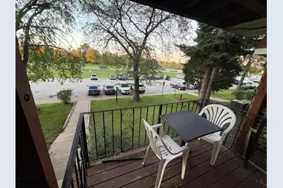 575 Heritage Drive #208, Hoffman Estates, IL 60169 - Photo 2