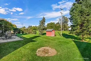 765 Crest Dr, Cary, IL 60013 - Photo 40