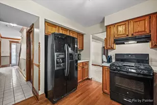 765 Crest Dr, Cary, IL 60013 - Photo 14