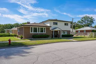 7600 Lowell Ave, Skokie, IL 60076 - Photo 1