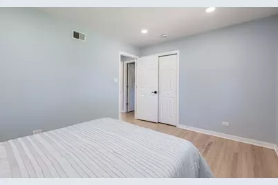 7600 Lowell Avenue, Skokie, IL 60076 - Photo 16