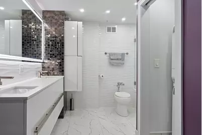 222 E Pearson Street #2002, Chicago, IL 60611 - Photo 16
