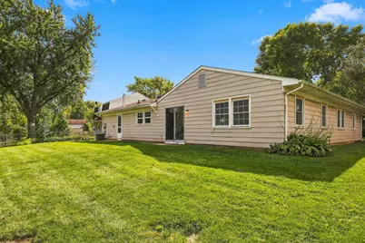 101 Emerson Drive, Schaumburg, IL 60193 - Photo 38