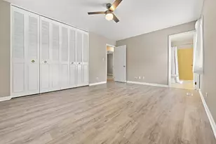 101 Emerson Dr, Schaumburg, IL 60193 - Photo 20