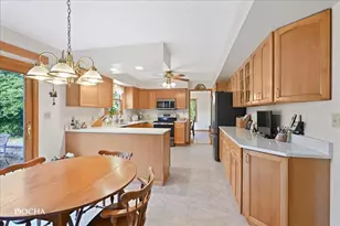 2N691 Landrose Ln, Maple Park, IL 60151 - Photo 12