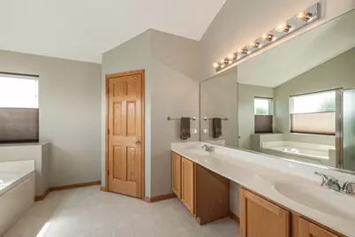 1777 Napa Suwe Court, Wauconda, IL 60084 - Photo 44