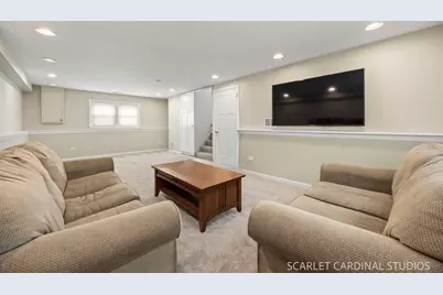 612 S Cornell Avenue, Villa Park, IL 60181 - Photo 4