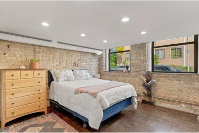 1111 W Cornelia Avenue #102, Chicago, IL 60657 - Photo 14
