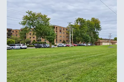 601 W Huntington Commons Road #313, Mount Prospect, IL 60056 - Photo 22