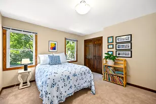 163 Stonegate Ct, Glen Ellyn, IL 60137 - Photo 24