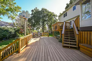 163 Stonegate Ct, Glen Ellyn, IL 60137 - Photo 38