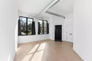 3300 N Racine Ave, Chicago, IL 60657 - Photo 2