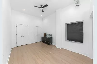 3300 N Racine Avenue #1, Chicago, IL 60657 - Photo 6