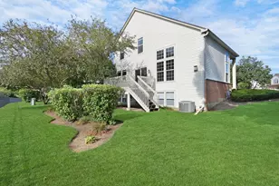 2833 Waterfront Ave, Algonquin, IL 60102 - Photo 4