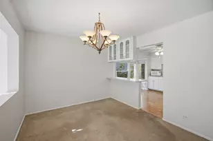23 W Suffield Dr, Arlington Heights, IL 60004 - Photo 8