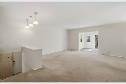 23 W Suffield Drive, Arlington Heights, IL 60004 - Photo 10