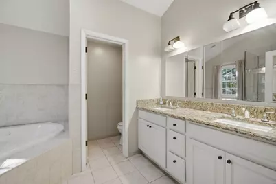 23 W Suffield Drive, Arlington Heights, IL 60004 - Photo 16