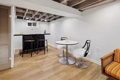 3945 Birchwood Avenue, Skokie, IL 60076 - Photo 18
