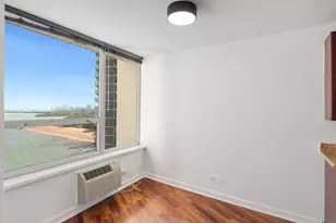 940 W Glenlake Ave, Chicago, IL 60660 - Photo 10