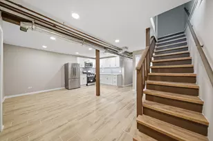 2443 W Arthington St, Chicago, IL 60612 - Photo 24