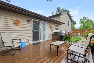 430 E Morse Ave, Bartlett, IL 60103 - Photo 22