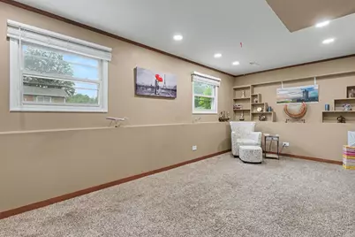 430 E Morse Avenue, Bartlett, IL 60103 - Photo 16