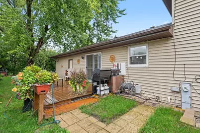 430 E Morse Avenue, Bartlett, IL 60103 - Photo 24