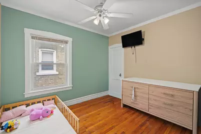 4226 W Haddon Avenue, Chicago, IL 60651 - Photo 8