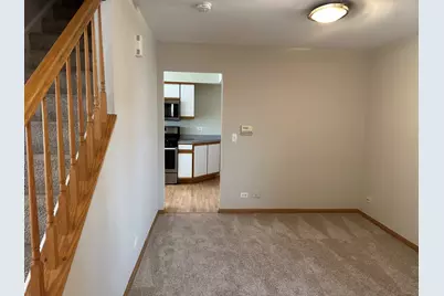2477 Frost Drive #2477, Aurora, IL 60503 - Photo 2