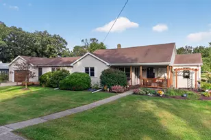 901 Lowden Rd, Streator, IL 61364 - Photo 2
