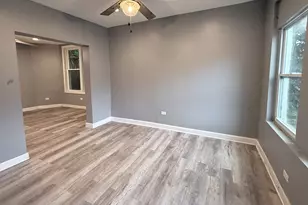 6835 S Champlain Ave, Chicago, IL 60637 - Photo 18