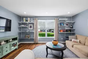 1054 Brunswick Harbor, Schaumburg, IL 60193 - Photo 6