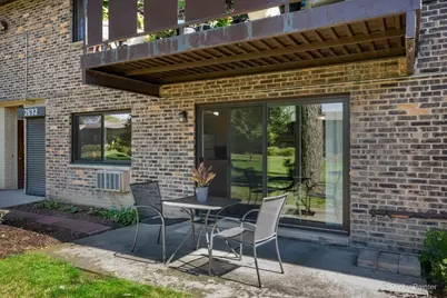 2632 N Windsor Drive #102, Arlington Heights, IL 60004 - Photo 20