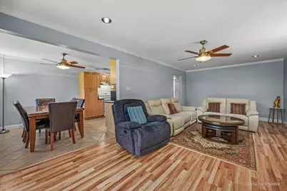 2632 N Windsor Drive #102, Arlington Heights, IL 60004 - Photo 6