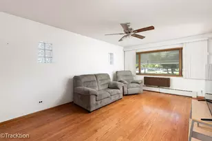 8740 W Palmer St, River Grove, IL 60171 - Photo 2