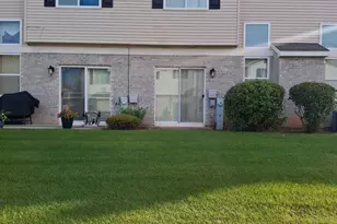 6402 Blue Sky Ln, Matteson, IL 60443 - Photo 2