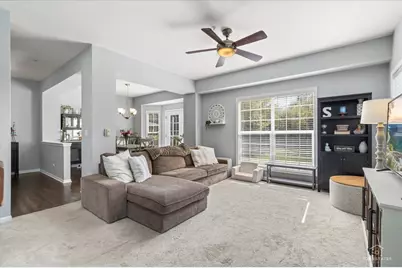 2010 Ivy Ridge Drive, Hoffman Estates, IL 60192 - Photo 8