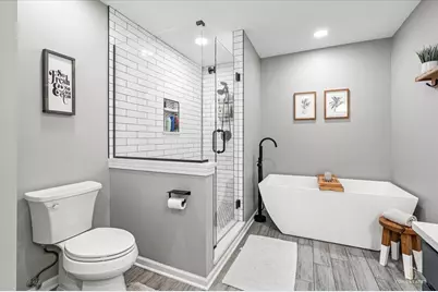 2010 Ivy Ridge Drive, Hoffman Estates, IL 60192 - Photo 24