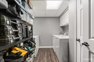 255 Mayfair Ln, South Elgin, IL 60177 - Photo 22