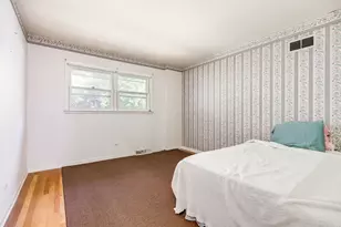 1038 S Sunset Ave, Elmhurst, IL 60126 - Photo 16