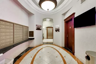 230 W Division Street #1407, Chicago, IL 60610 - Photo 36
