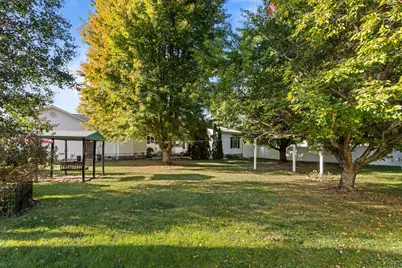 280 S Plum Street, Bement, IL 61813 - Photo 6