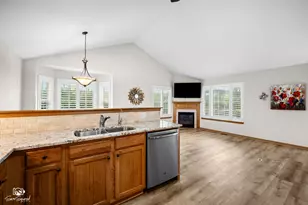 1664 Willow Cir Dr, Crest Hill, IL 60403 - Photo 14