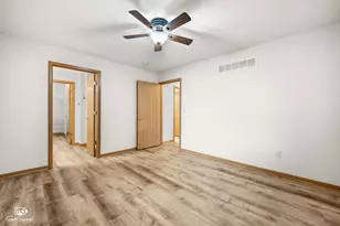 1664 Willow Cir Dr, Crest Hill, IL 60403 - Photo 18